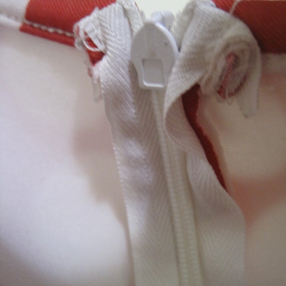 Rainbow red and white polka dot skirt sz M - Picture 9 of 10